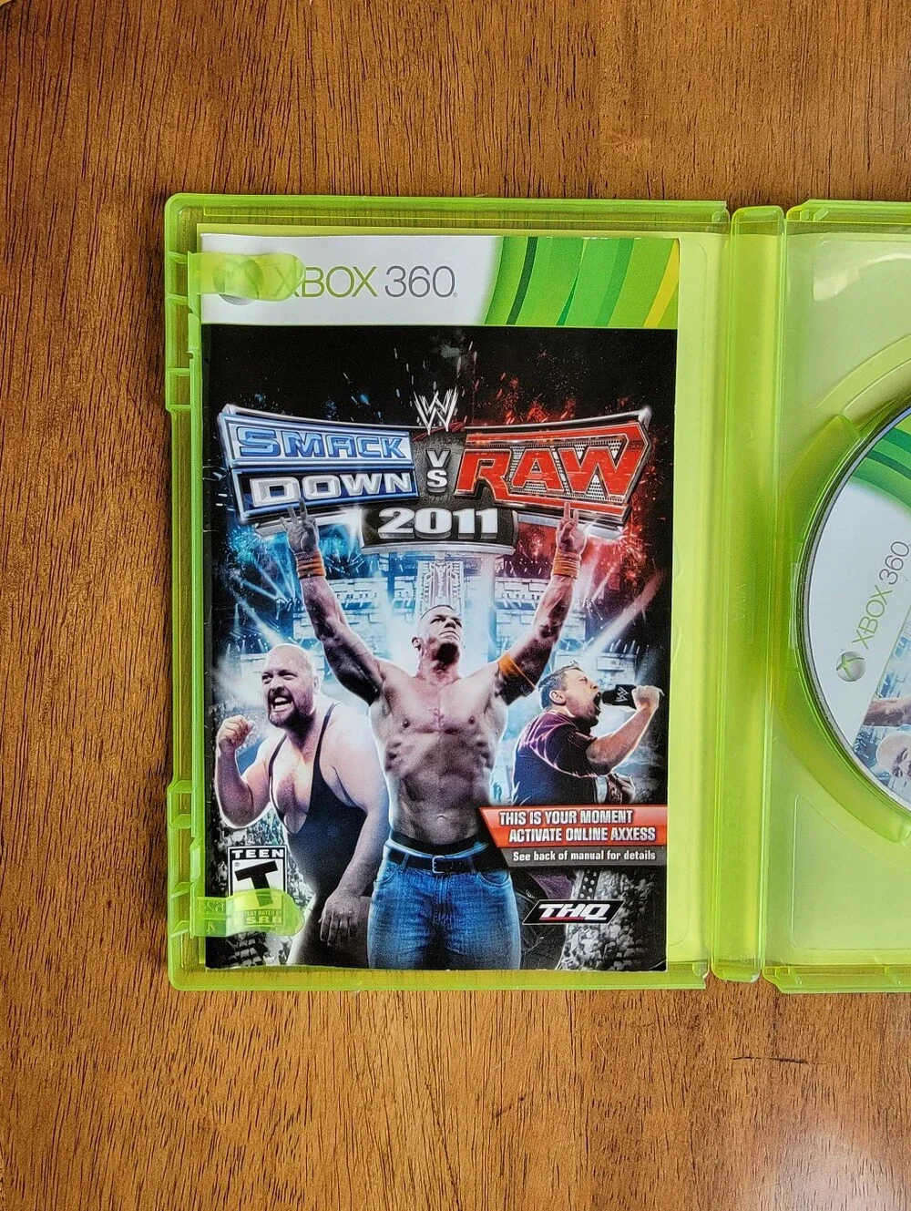 WWE SmackDown vs. Raw 2011 (Microsoft Xbox 360, 2010) Includes Manual Rated Teen